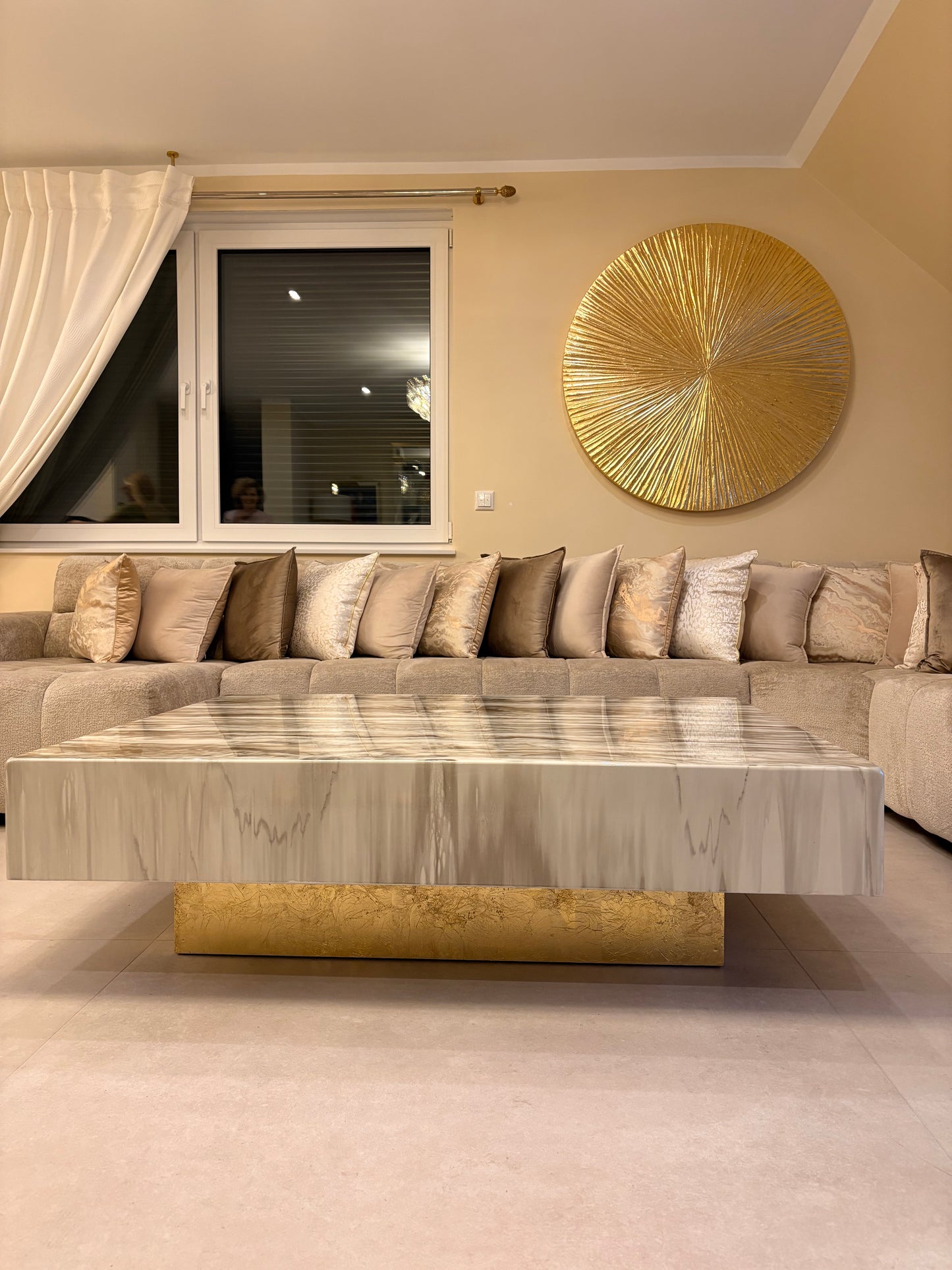 Custom Gold Cloudy Luxury Resin Coffee Table – 140x110xH40cm