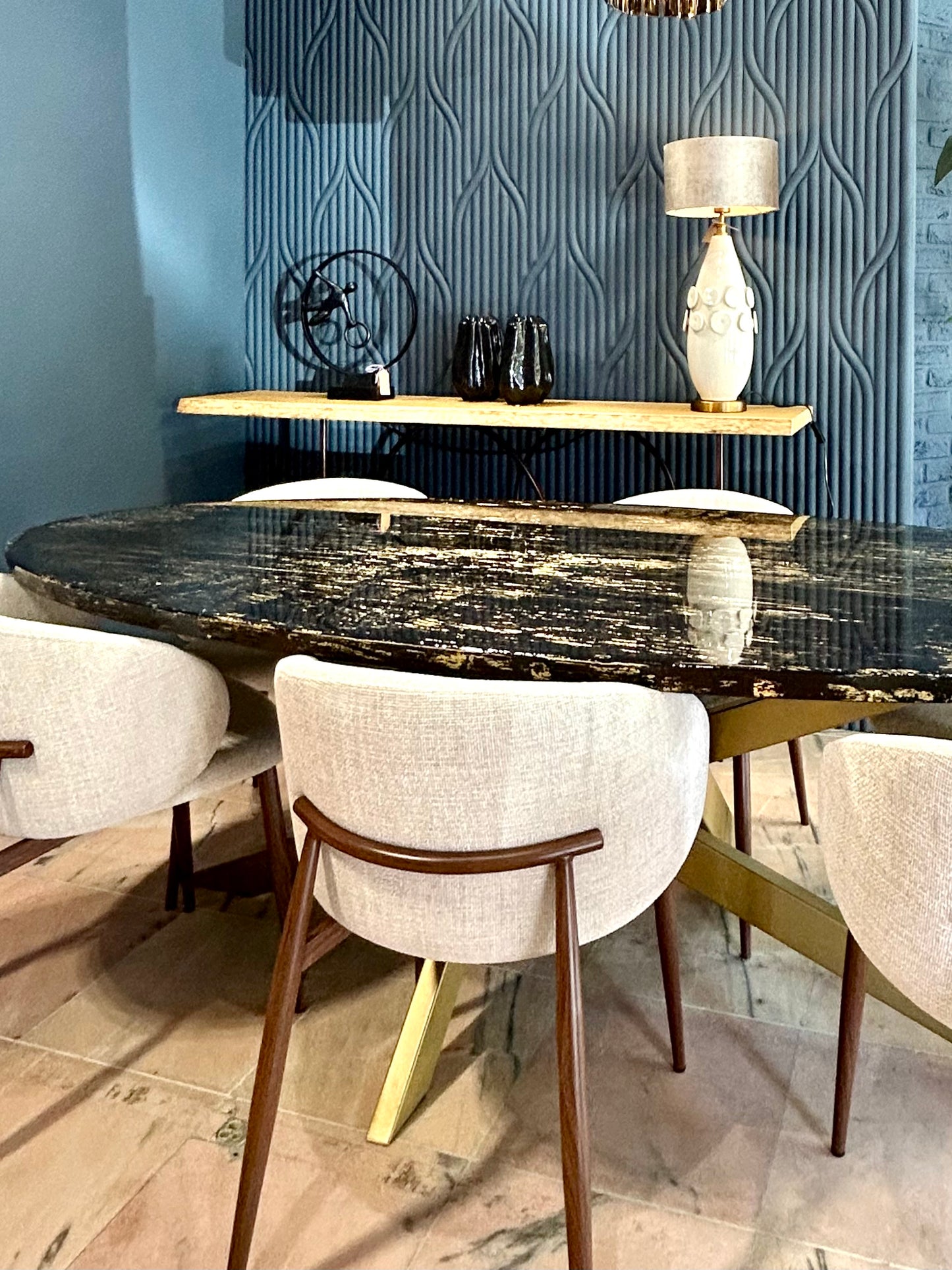 TABLE À MANGER | OR ROSE