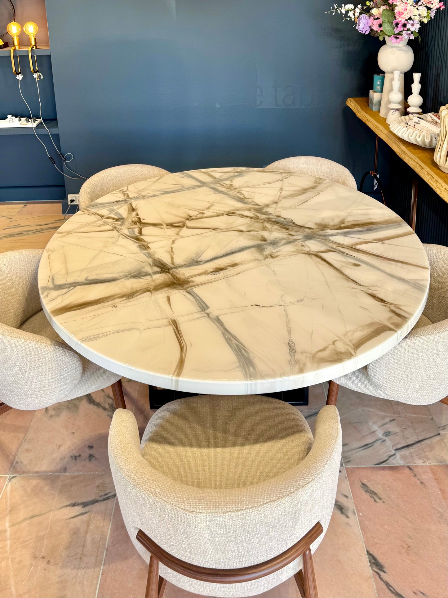 Table de salle à manger ronde | Design en marbre blanc et vert