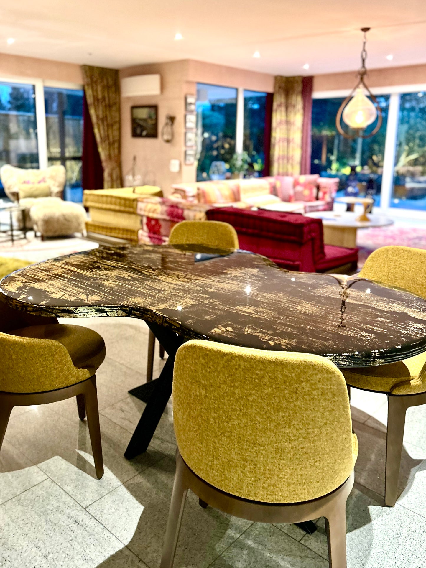 Black Organic Shape Table with 3D Gold Details (Custom)