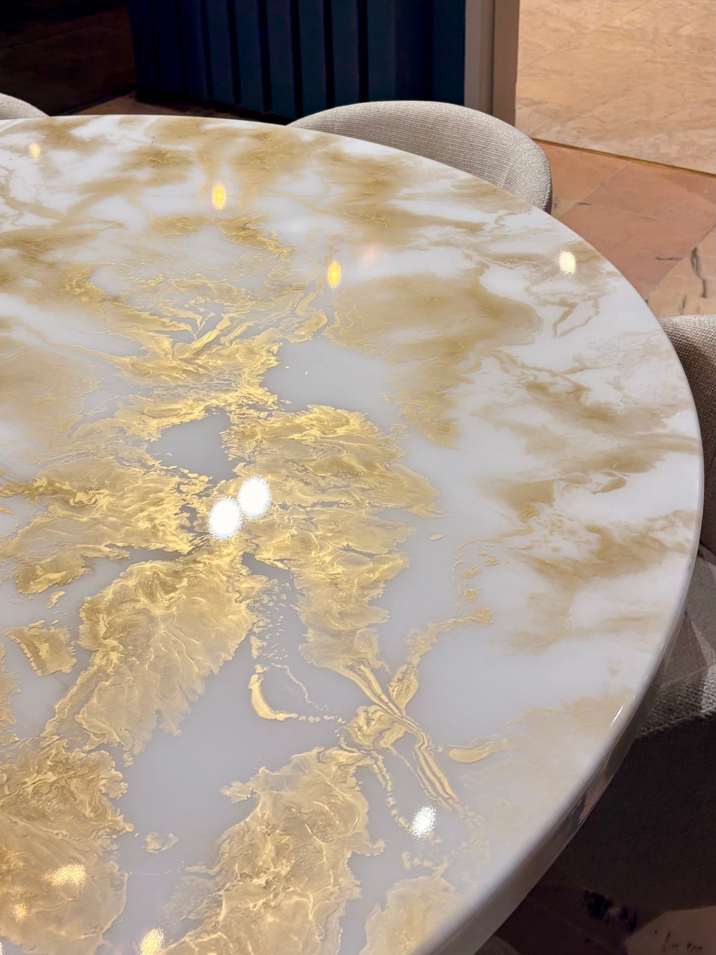 Round Gold Cloud Marble Dining Table | Handcrafted Luxury Epoxy Resin Art