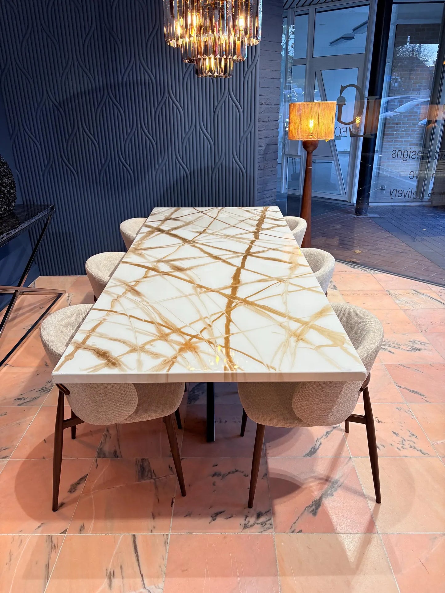 TABLE À MANGER | OR ROSE